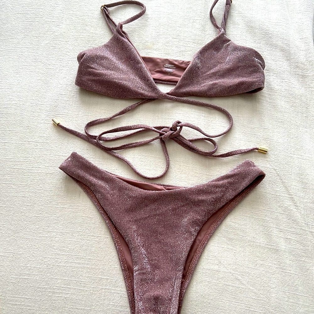 Monday swimwear bikini